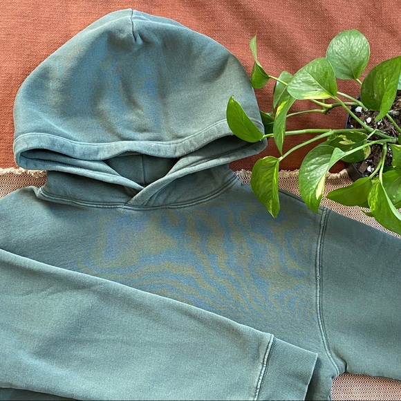 TNA Cropped Hoodie - Picture 3 of 7